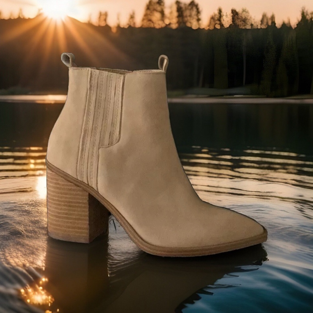 NEW Steve Madden CHANDLER TAN SUEDE western boot bootie Women 7 heel 3.25”